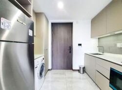 Lake Grande (D22), Condominium #554001111
